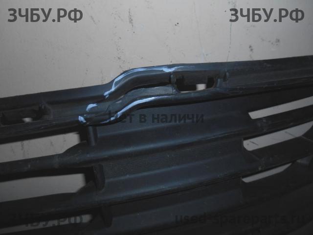 Mitsubishi Outlander 3 Решетка в бампер