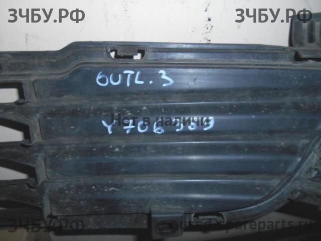 Mitsubishi Outlander 3 Решетка в бампер
