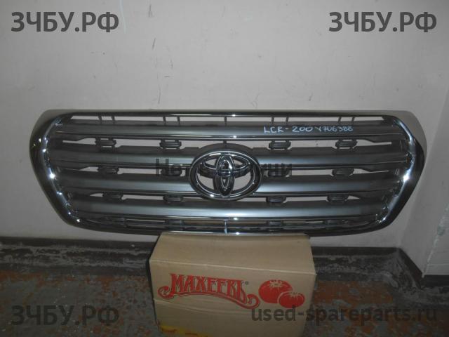 Toyota Land Cruiser 200 Решетка радиатора