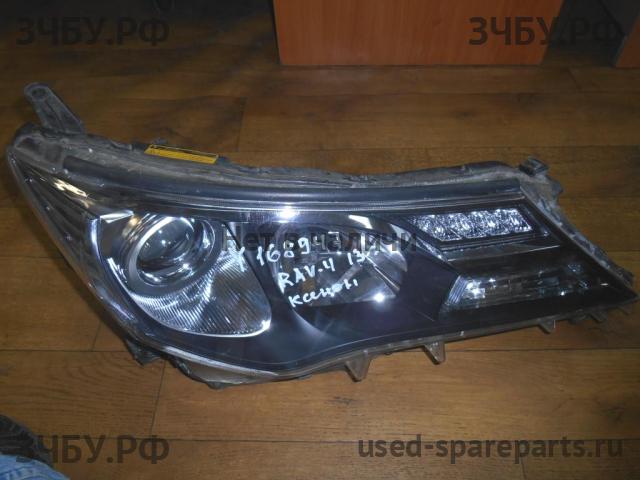 Toyota RAV 4 (4) Фара правая