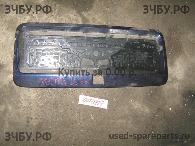 Opel Vectra B Накладка заднего бампера