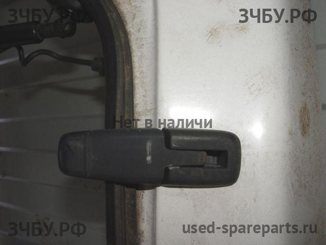 Ford Escape 1 Петля двери багажника