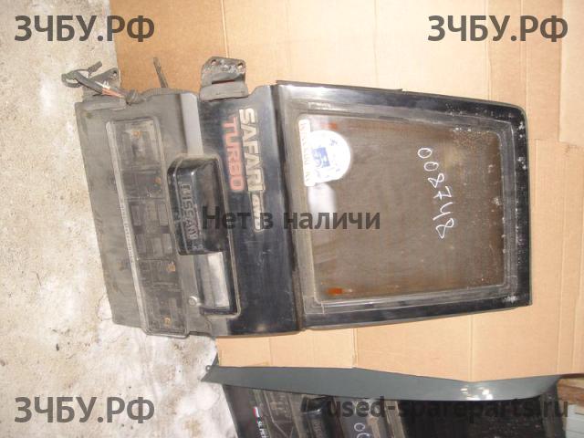Nissan Patrol (Y60) Дверь багажника