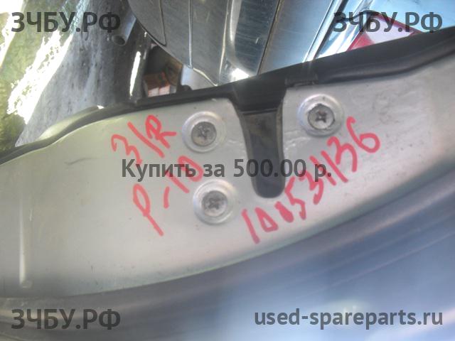 Nissan Primera P10 Замок двери задней правой