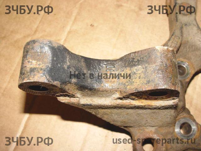 Volvo XC-90 (1) Кулак поворотный