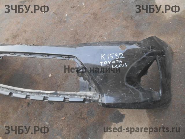 Toyota Auris 2 (E180) Бампер передний
