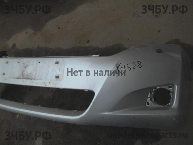 Toyota Venza Бампер передний