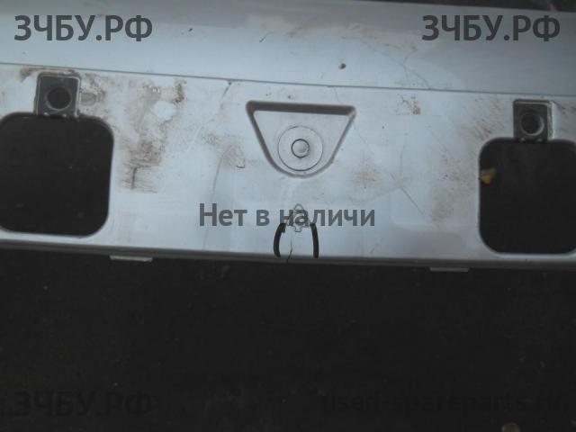 Toyota Corolla (E14 - E15) Бампер передний