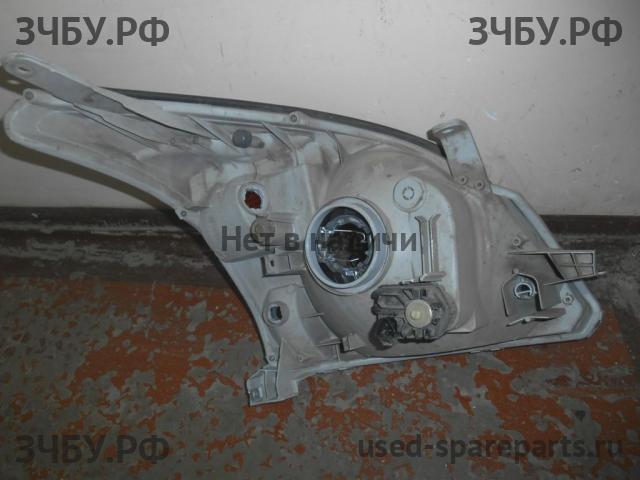Toyota Land Cruiser 120 (PRADO) Фара левая