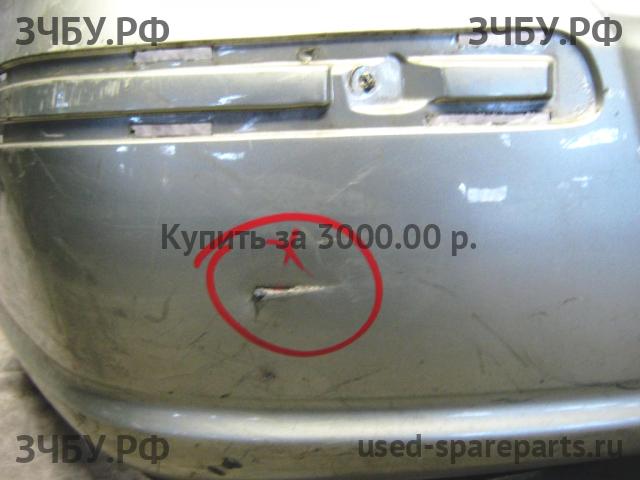 Toyota Avensis 2 Бампер задний
