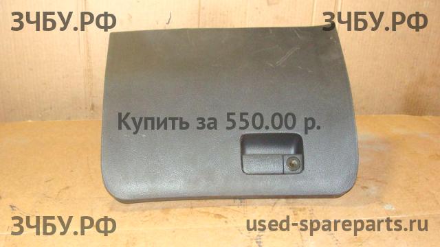 KIA Sportage 2 Бардачок