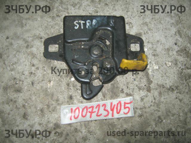 Dodge Stratus 2 Замок капота