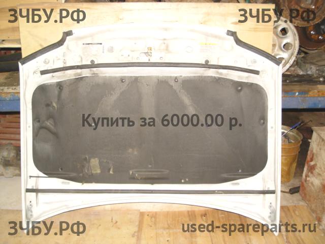 Ford Escape 1 Капот