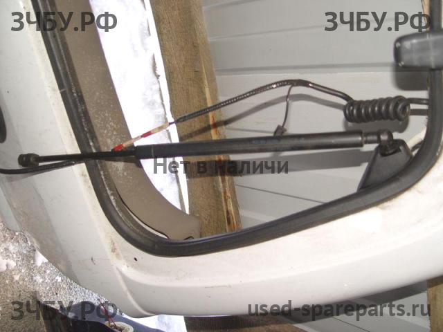 Ford Escape 1 Дверь багажника