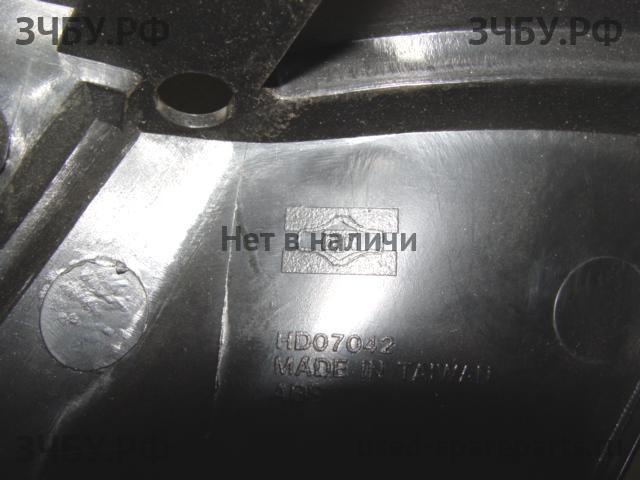 Honda CR-V 1 Решетка радиатора