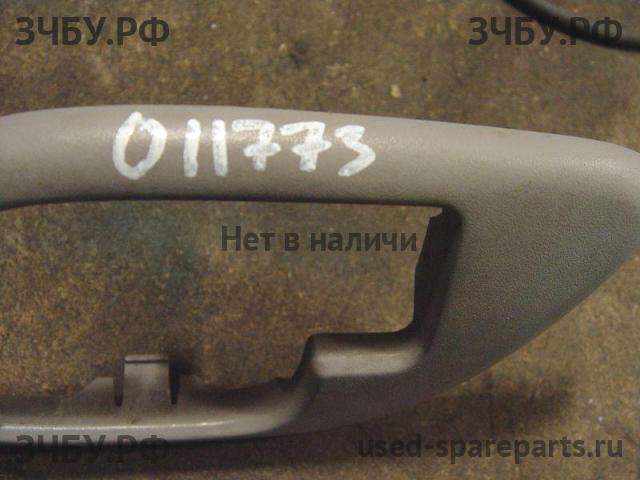 Chevrolet Suburban 1 (GMT400) Накладка ручки внутренней