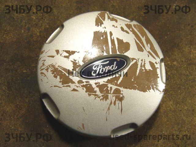 Ford Escape 1 Колпак колеса декоративный