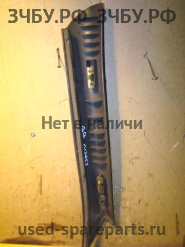 Jeep Grand Cherokee 2 Накладка стойки передней правой