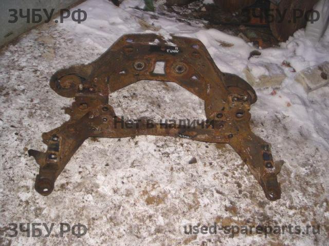 Mitsubishi Pajero/Montero 2 Балка задняя поперечная