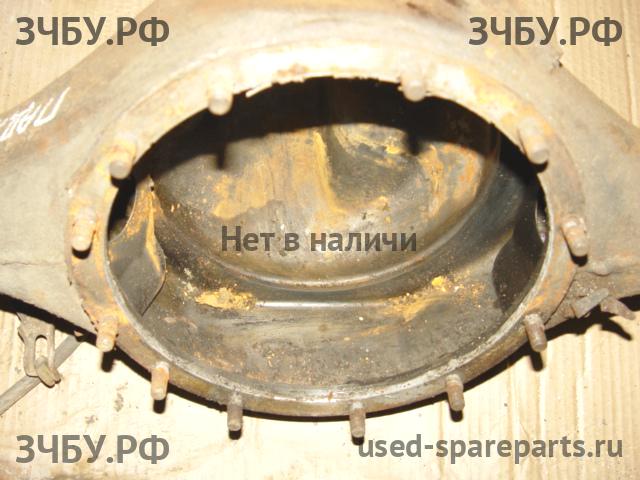 Mitsubishi Pajero/Montero 2 Корпус заднего моста (чулок)