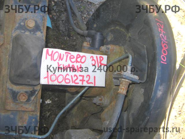 Mitsubishi Pajero/Montero 3 Кулак задний правый