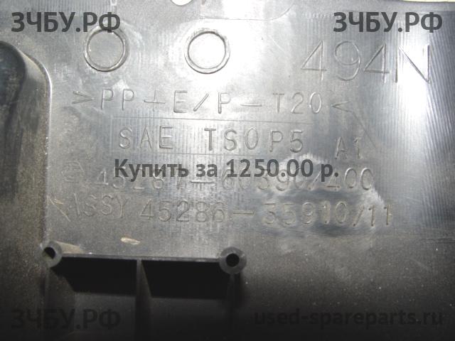 Toyota Land Cruiser 120 (PRADO) Кожух рулевой колонки