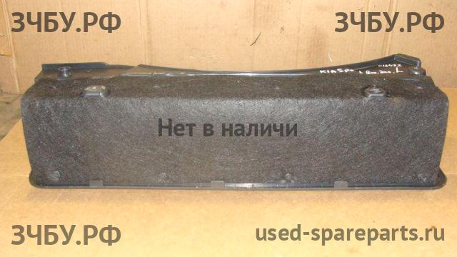 KIA Sportage 2 Обшивка крышки багажника