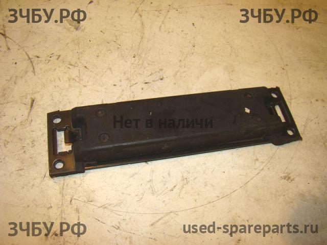 Land Rover Range Rover Sport 1 Крышка двигателя передняя