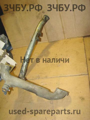 Mitsubishi Pajero/Montero 3 Фланец двигателя системы охлаждения