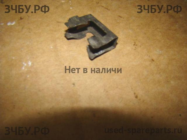 Jeep Grand Cherokee 2 Кронштейн