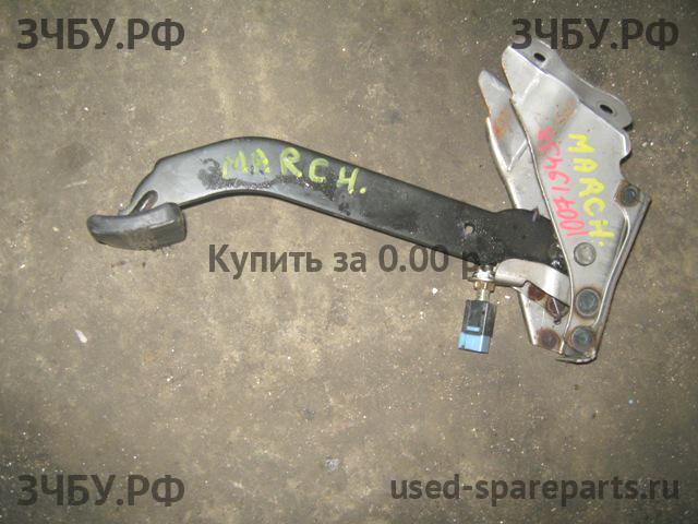 Nissan March K11 Педаль тормоза