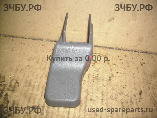 Mazda 3 [BK] Пластик салона