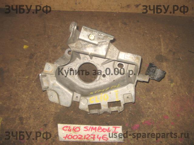 Renault Clio 1 Кронштейн
