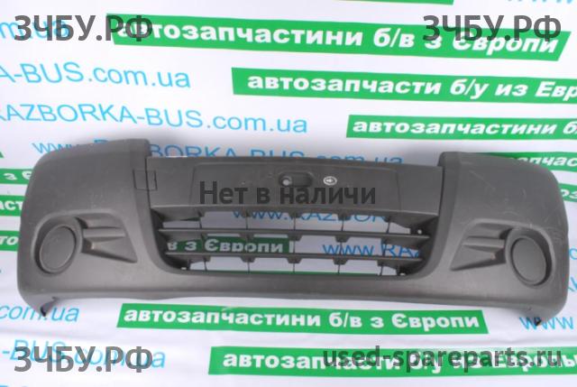Opel Vivaro A Бампер передний