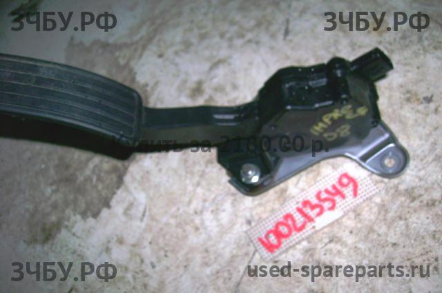Subaru Impreza 3 (G12) Педаль газа