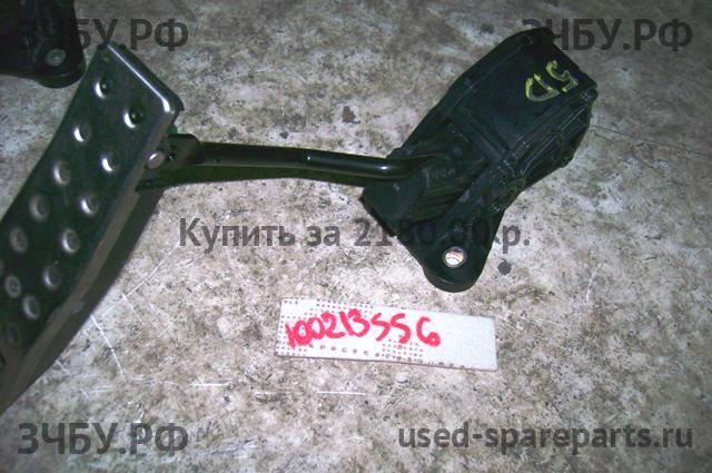 Honda Civic 8 (5D) Педаль газа