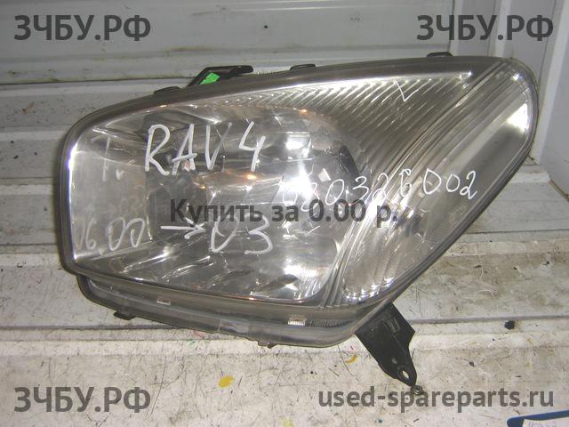 Toyota RAV 4 (2) Фара левая