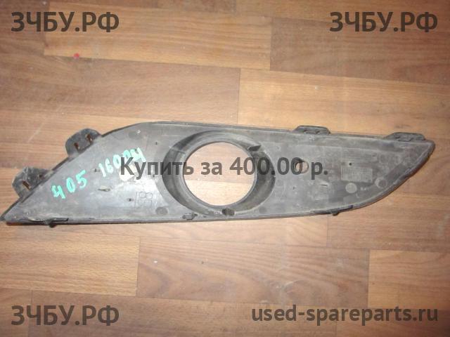 Opel Astra H Решетка в бампер