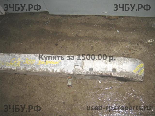Lexus GS (1) 300 Усилитель бампера задний