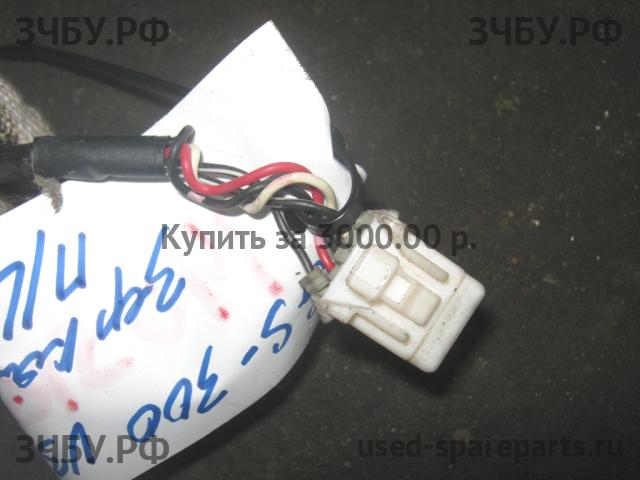 Lexus GS (1) 300 Зеркало левое электрическое