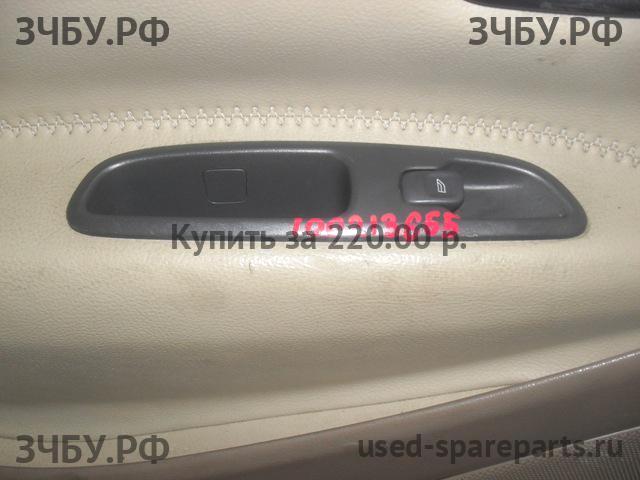 Volvo XC-70 Cross Country (1) Кнопка стеклоподъемника задняя левая