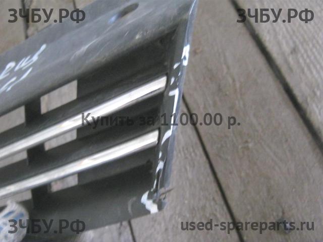 Volkswagen Polo 5 (Sedan) Решетка радиатора