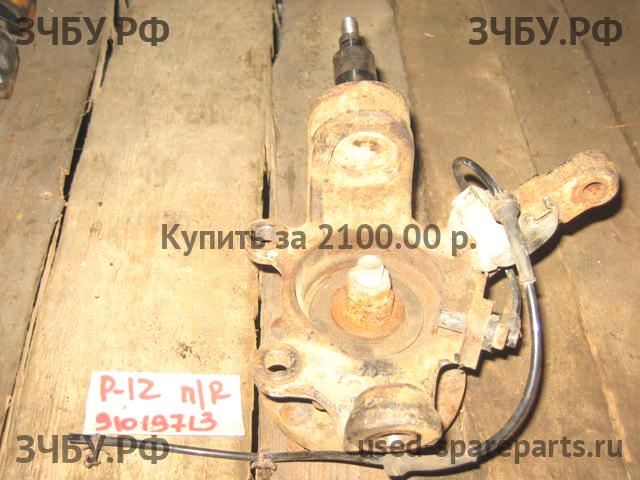 Nissan Primera P12 Кулак поворотный передний правый (со ступицей)