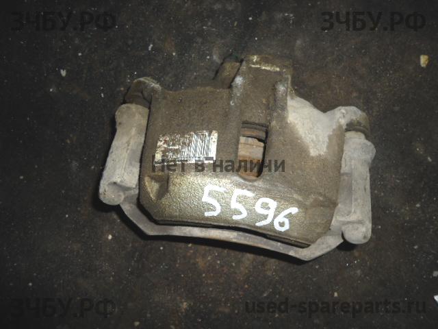 Peugeot 206 Суппорт передний правый (в сборе со скобой)