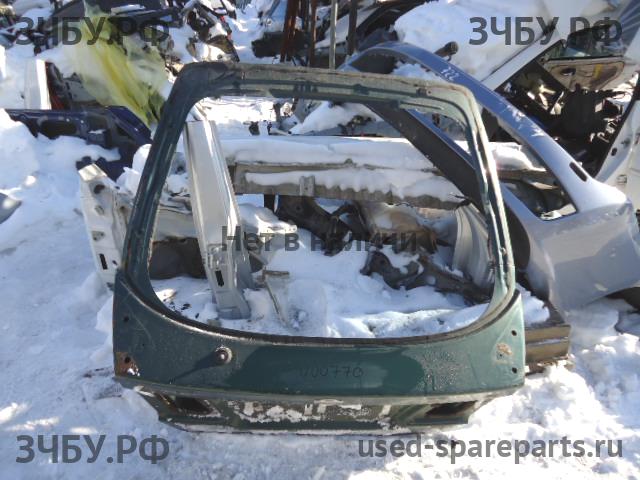 Nissan Primera P11 Дверь багажника