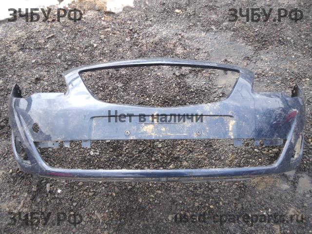 Opel Meriva B Бампер передний