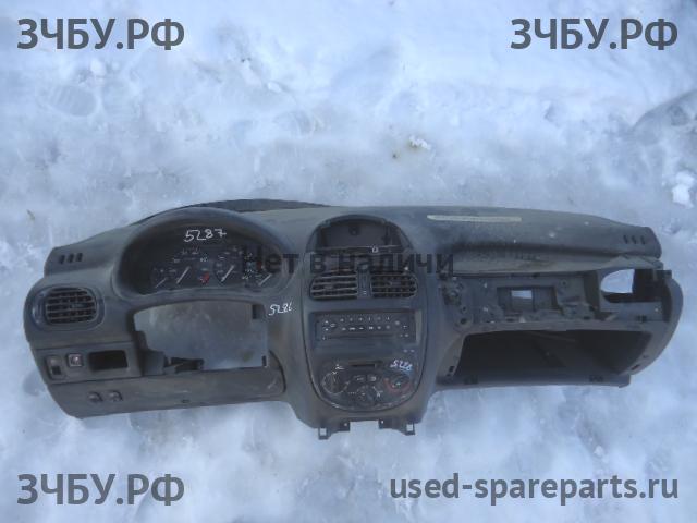 Peugeot 206 Торпедо