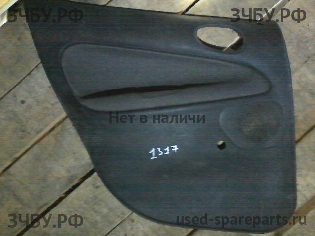 Peugeot 206 Обшивка двери задней левой