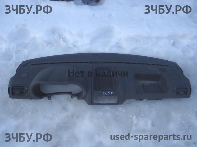 Renault Symbol 2 Торпедо