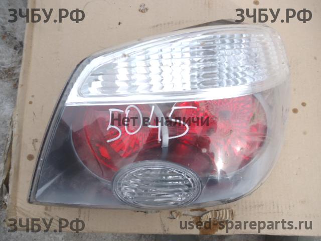 Mitsubishi Outlander 1 (CU) Фонарь правый